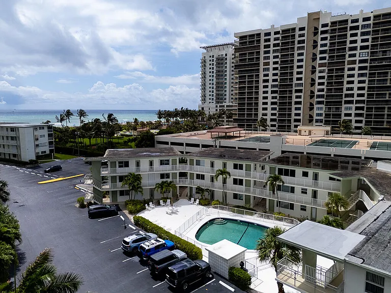3600 N Ocean Dr #109 — Photo 18