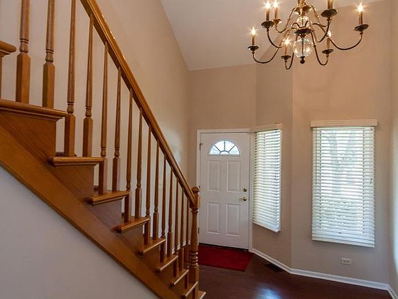 2nd image of 613 Charlemagne Cir