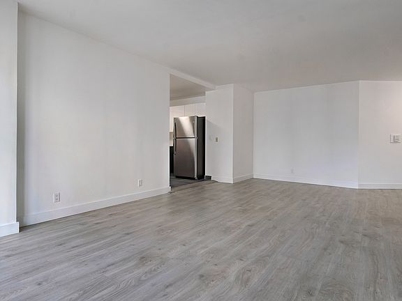 4th image of 108 E 96th St APT 12D