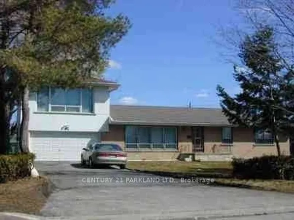 95 Fairglen Ave, Toronto, ON M1W 1A8