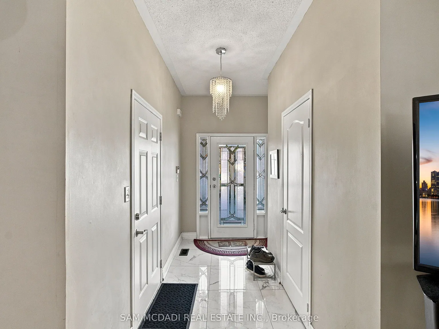 1 bed, $1,700 — Photo 2