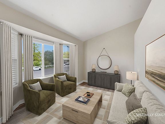 4th image of 445 S Sunset Dr W