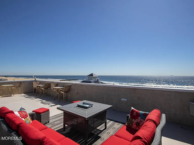 1007 Ocean Ave — Photo 58