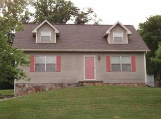915 Tri Cir NE, Cleveland, TN 37312