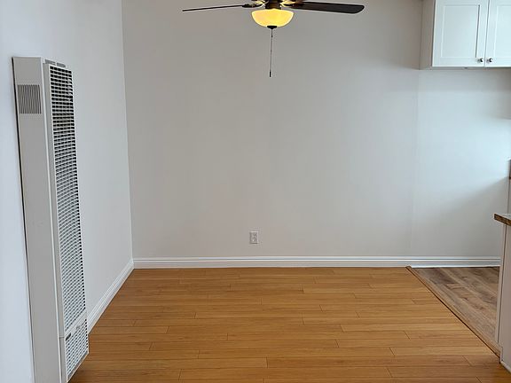4th image of 437 Palm Dr APT A