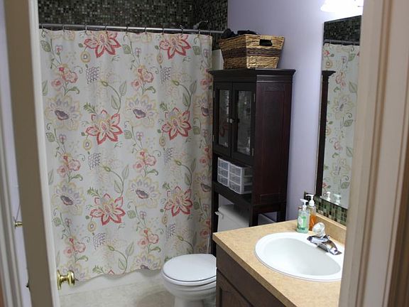 5th image of 6403 Beechwood Dr