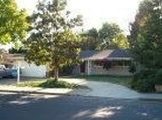 914 Glennan Dr, Redwood City, CA 94061