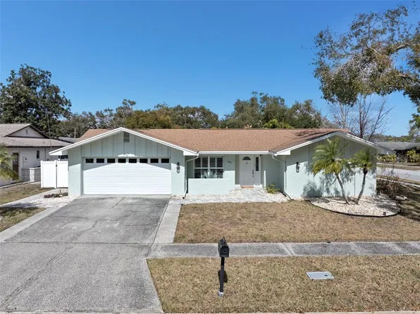 101 Chestnut Cir, Safety Harbor, FL 34695