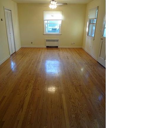 2nd image of 35 Shipman Ave