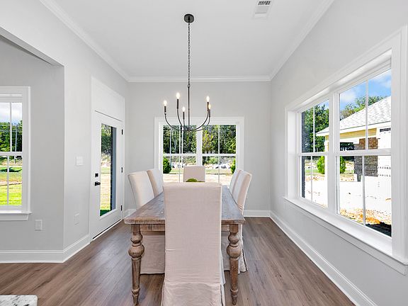 9506 Hampton Oak Drive SE in Oak Meadows