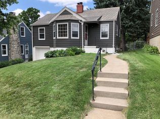 6102 Shirley St, Omaha, NE 68106