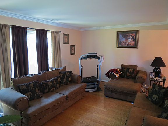 2nd image of 6562 Yadkin Ct