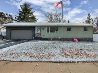 1413 Bell St, Eau Claire, WI 54703