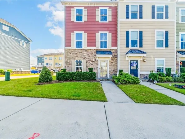 665 Mill Creek Pkwy, Chesapeake, VA 23323