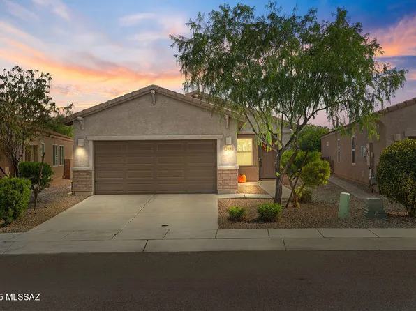 724 N Tree Mist Ln, Sahuarita, AZ 85629