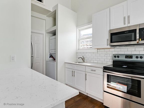 3rd image of 1806 N Paulina St #Ch2