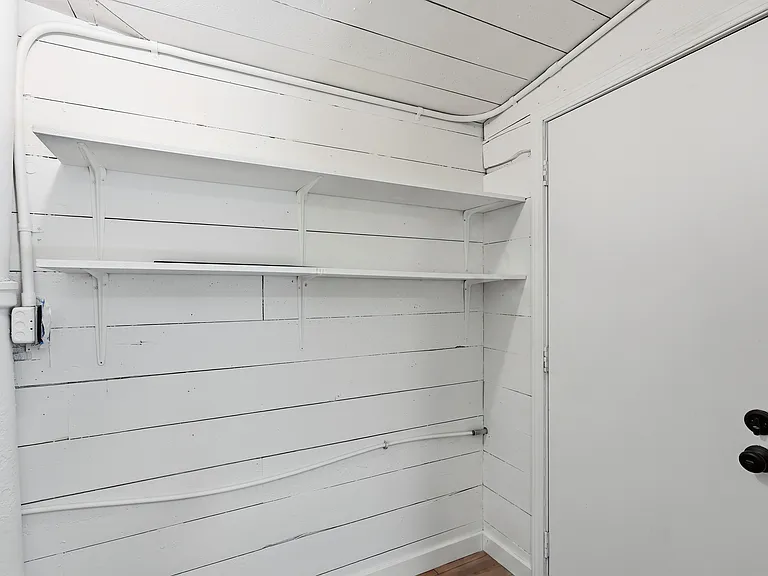 510 NE Quimby Ave #1 — Photo 16