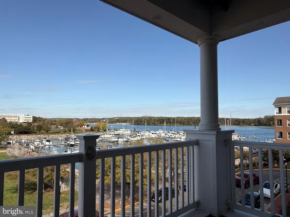 525 Belmont Bay Dr Unit 306, Woodbridge, VA 22191