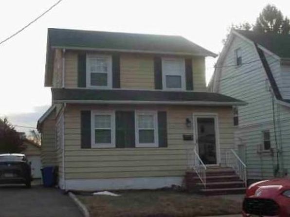 68 Kirk St
