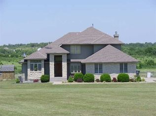 3400 SW 69th St, Wakarusa, KS 66546