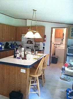 5th image of 221 Brandenburg Dr