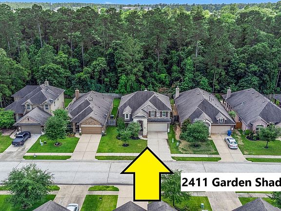 3rd image of 2411 Garden Shadow Dr