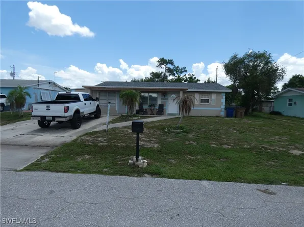 314 Morgan Cir N, Lehigh Acres, FL 33936