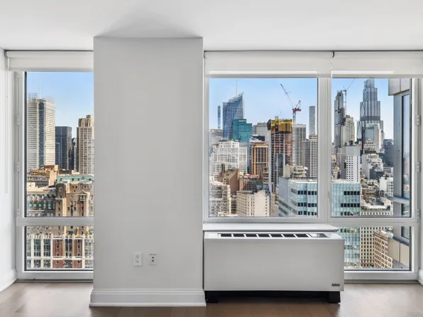 125 West 31st Street image 3 of 8