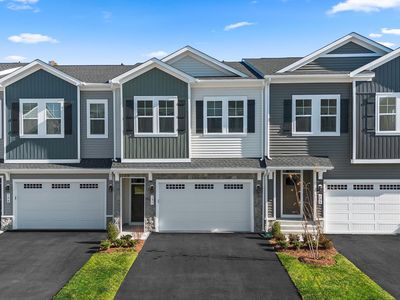 131 Leather Flower Dr, Lake Frederick, VA, 22630