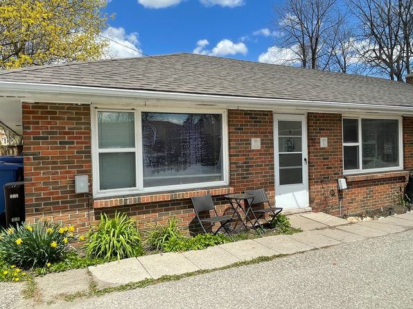 Parkland Village - 15 John - Parking Space, Heat | 15 John St, Orangeville, ON