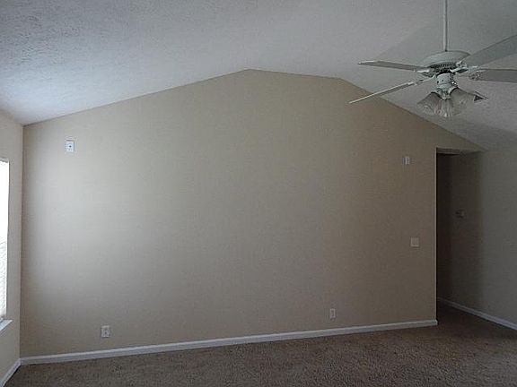 2nd image of 1534 Saint Andrews Dr