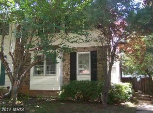 4919 McFarland Dr, Fairfax, VA 22032