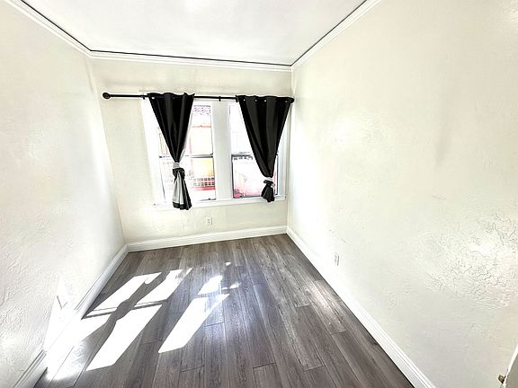 5th image of 6114-6120 Foothill Blvd #6114C