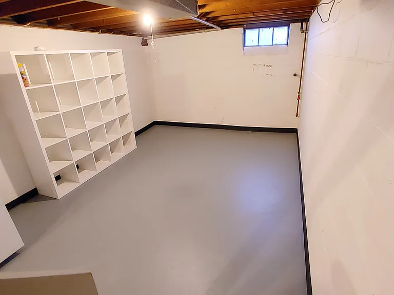 1216 Winton Ave #1216 — Photo 9