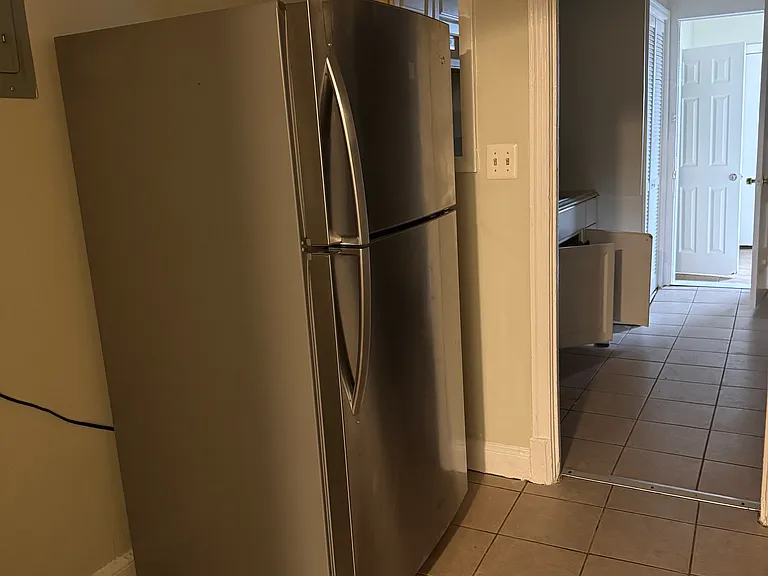 1235 Holbrook Ter NE — Photo 18