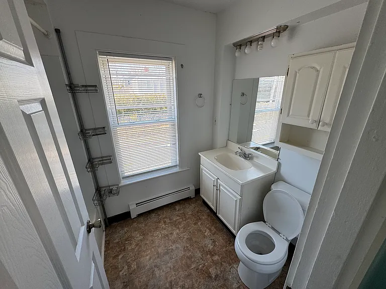 73 Main St #73 — Photo 10