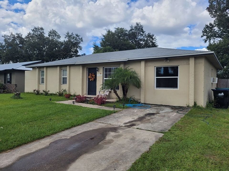 1st image of 7837 Killian Dr