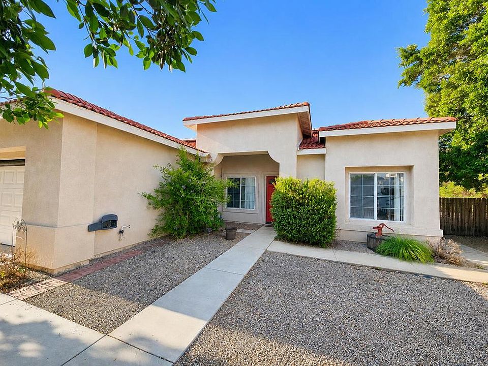 1st image of 9736 Avenida Delores