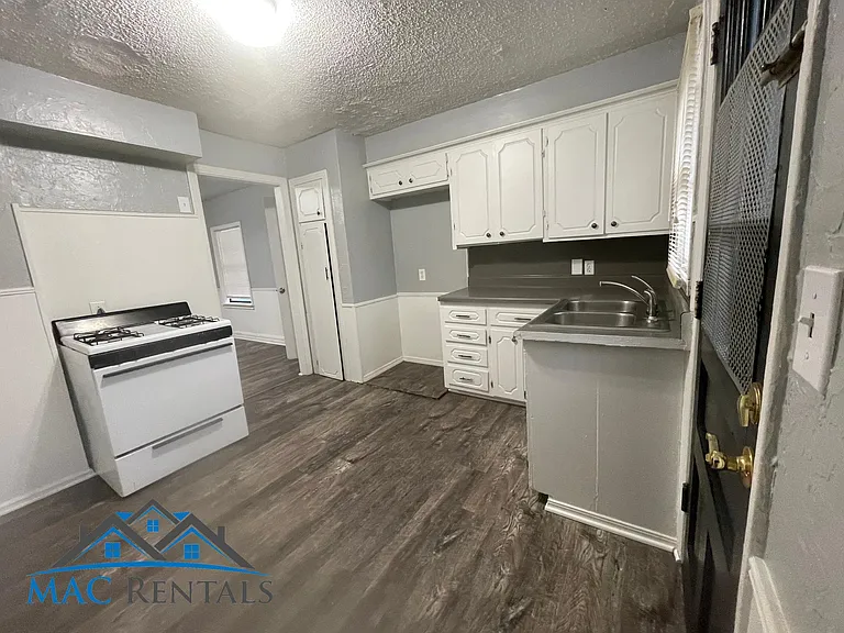 3604 S Meta Ave — Photo 6