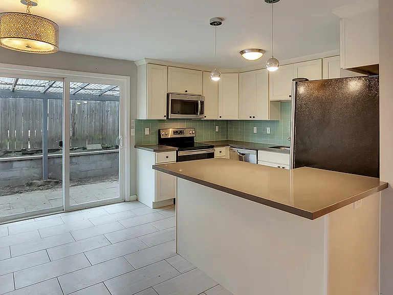 9005 N Peninsular Ave — Photo 23