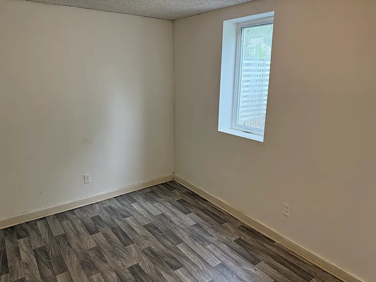 Bedroom #1