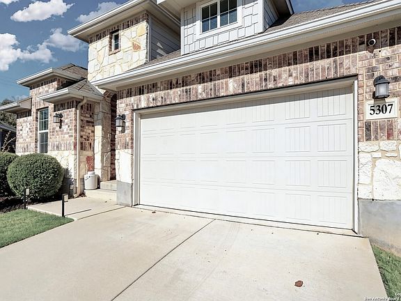 3rd image of 5307 Saunter Ln
