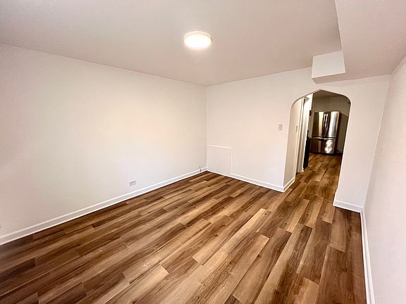 3rd image of 2720 S Christiana Ave Unit 1