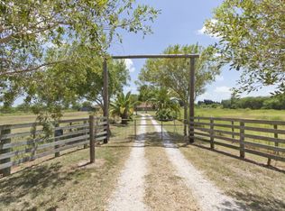 82155 Silva Ln, Bayview, TX 78566