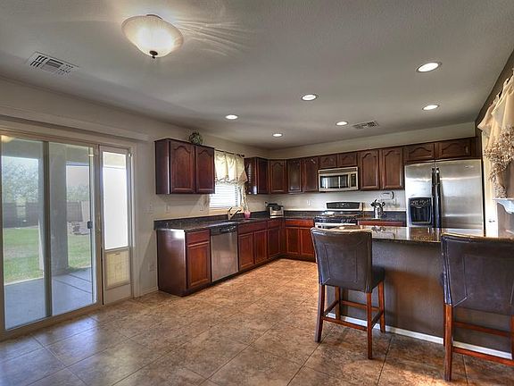 5th image of 27038 N 178th Ave