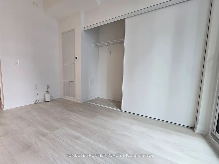 117 Broadway Ave #2803 — Photo 5