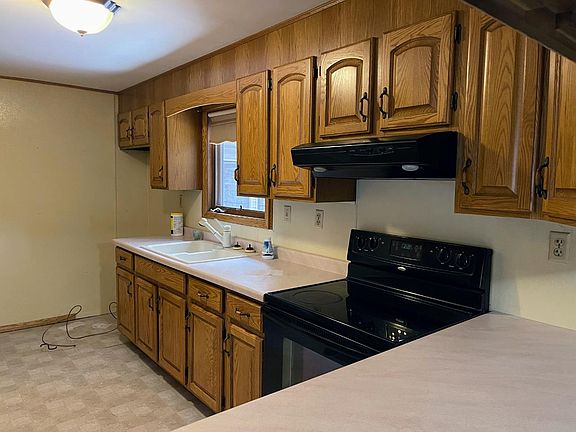 4th image of 4773 Rosemont Ave