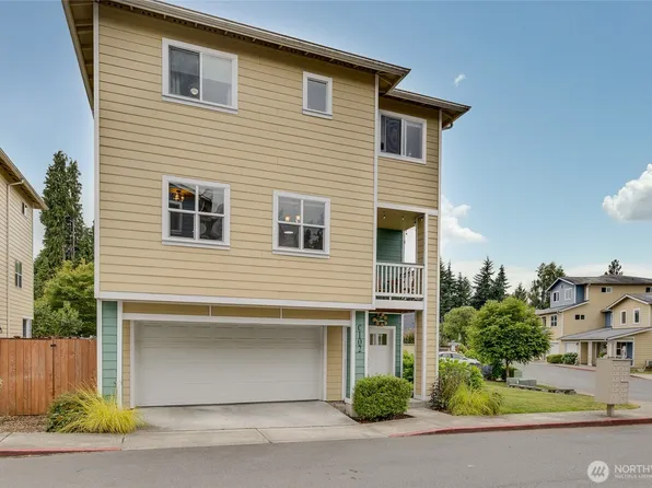 1017 W Main Street #C102, Monroe, WA 98272