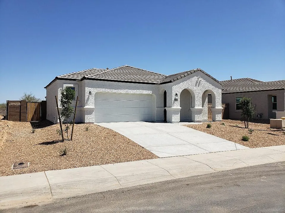 3521 N 307th Dr