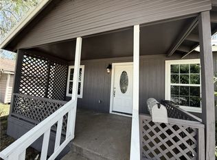 510 N Adams St, Alice, TX 78332